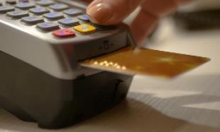 哪种信用卡还款的方式最容易提额啊！