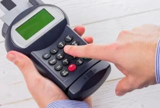 信用卡分期和POS机刷卡哪种最划算？配图